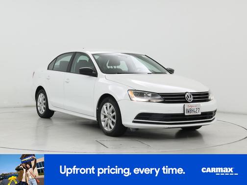 White 2015 Volkswagen Jetta SE