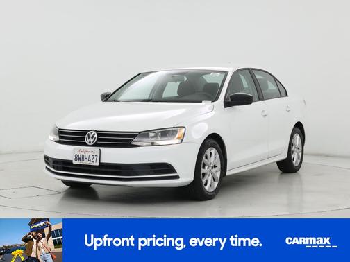 White 2015 Volkswagen Jetta SE
