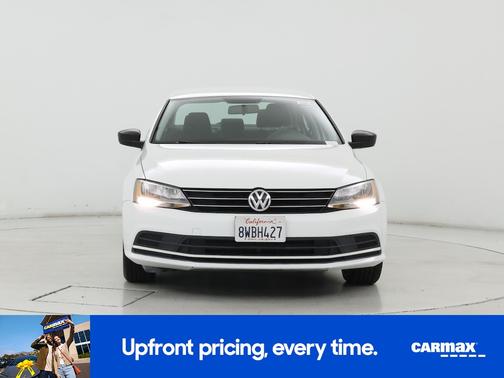 White 2015 Volkswagen Jetta SE