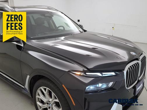 Black 2025 BMW X7 xDrive40i
