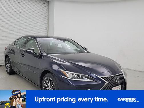2023 Lexus ES 300h
