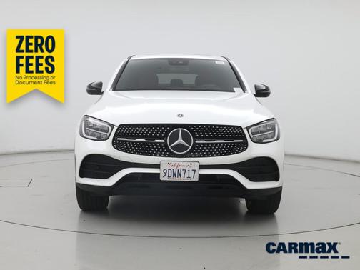 White 2023 Mercedes-Benz GLC 300