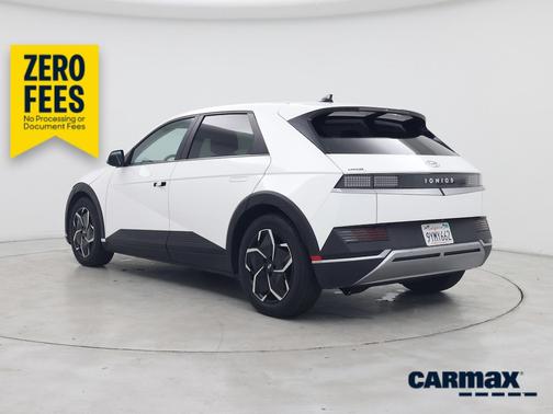 White 2022 Hyundai IONIQ 5 SE