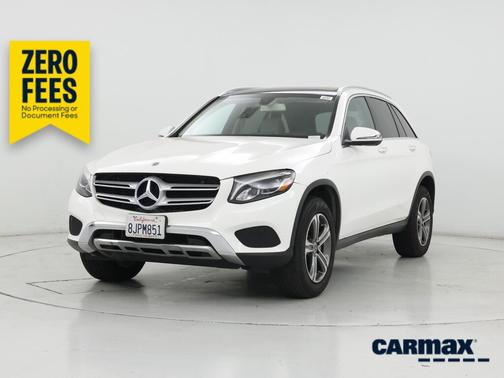 White 2019 Mercedes-Benz GLC 300