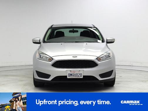 Silver 2017 Ford Focus SE