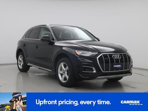 Black 2023 Audi Q5 Premium