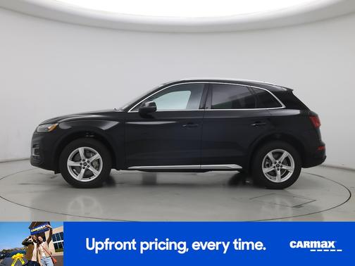 Black 2023 Audi Q5 Premium