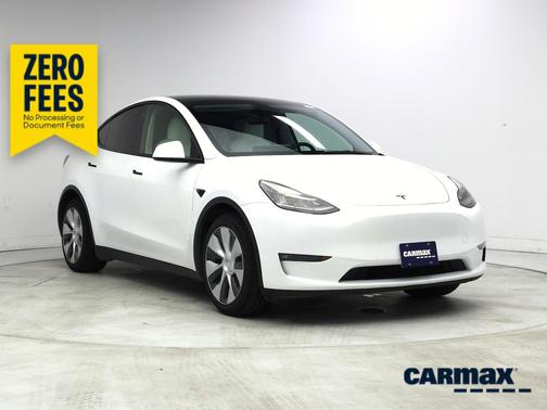 White 2022 Tesla Model Y Long Range
