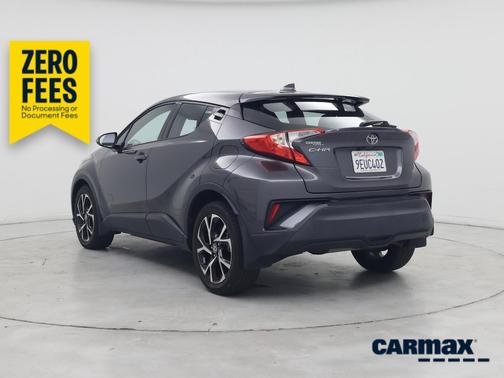 Gray 2022 Toyota C-HR XLE