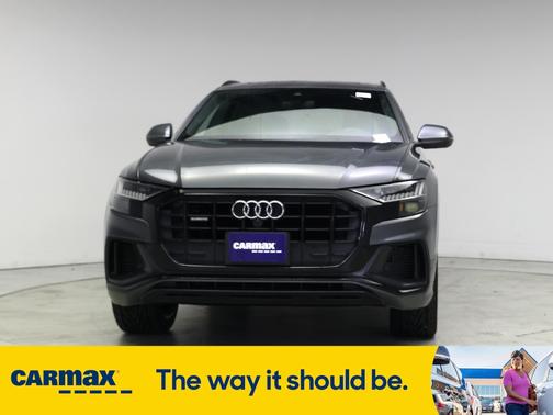 2020 Audi Q8 Premium Plus
