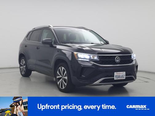 2023 Volkswagen Taos SE