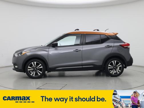 2020 Nissan Kicks SR