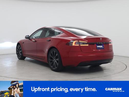 Red 2019 Tesla Model S Standard Range