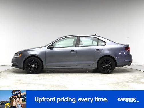 Gray 2018 Volkswagen Jetta SE Sport