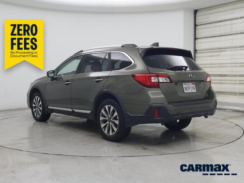 Green 2019 Subaru Outback 3.6R Touring