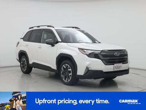 White 2025 Subaru Forester Premium
