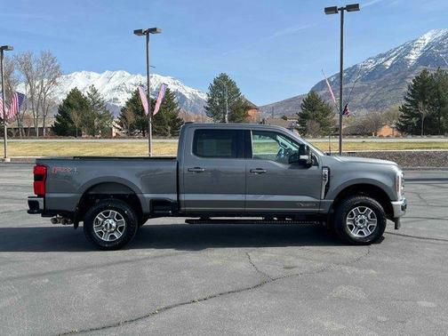 2024 Ford F-350 Lariat Super Duty