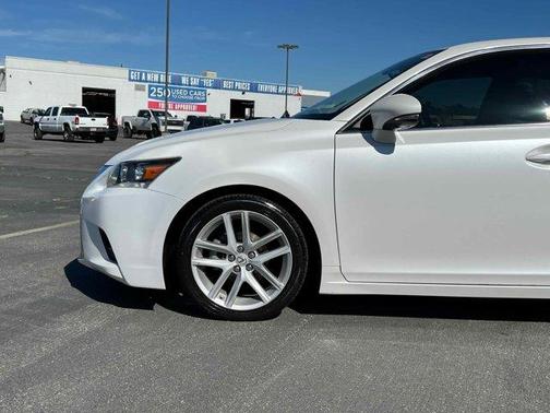 2016 Lexus CT 200h Base