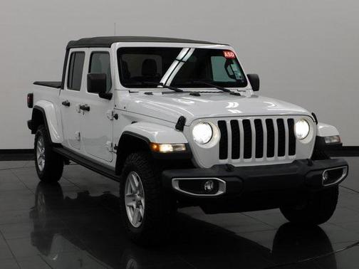 2022 Jeep Gladiator Sport S