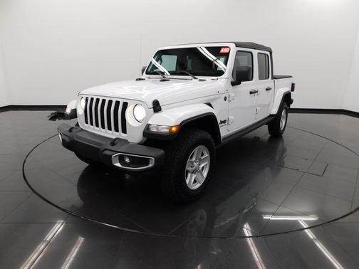 2022 Jeep Gladiator Sport S