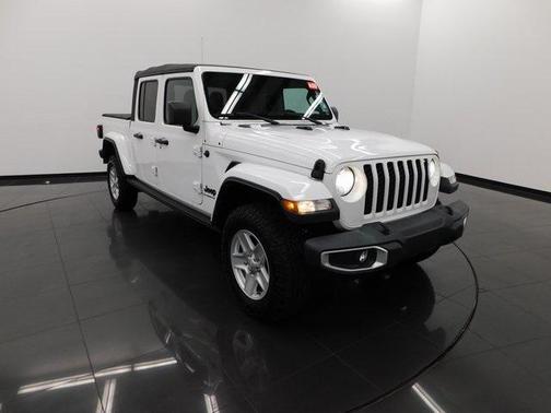 2022 Jeep Gladiator Sport S