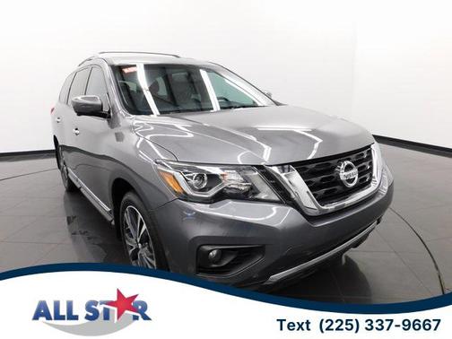 2017 Nissan Pathfinder Platinum