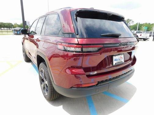 2025 Jeep Grand Cherokee Limited X