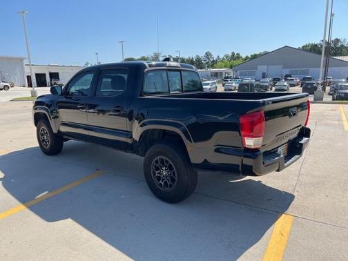 2016 Toyota Tacoma SR