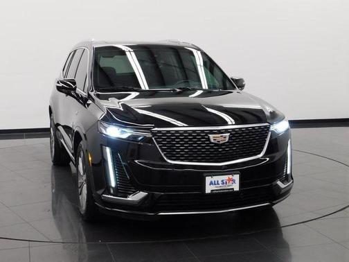2022 Cadillac XT6 Premium Luxury FWD
