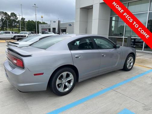 2014 Dodge Charger SE