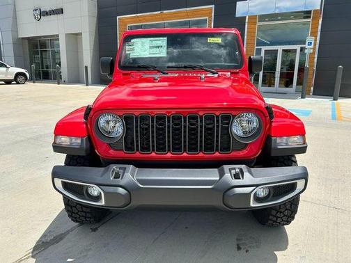 2025 Jeep Gladiator High Tide