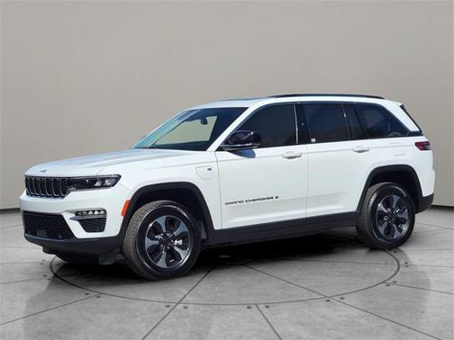 2022 Jeep Grand Cherokee 4xe Base