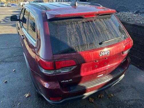 2020 Jeep Grand Cherokee Laredo E