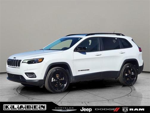 2023 Jeep Cherokee Altitude Lux