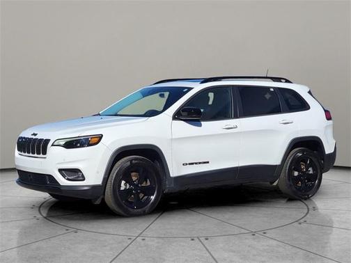 2023 Jeep Cherokee Altitude Lux