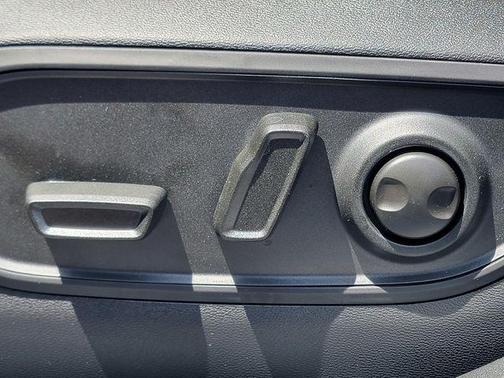 Hydro Blue Pearl 2026 Jeep Cherokee Overland