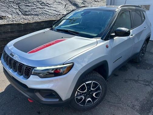 2024 Jeep Compass Trailhawk