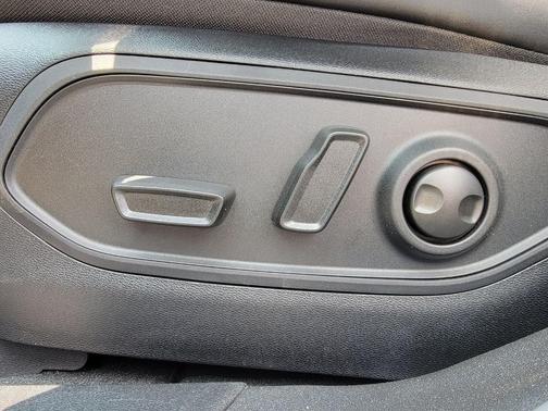 2025 Jeep Wagoneer S Limited