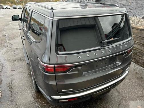 2022 Jeep Wagoneer Series II