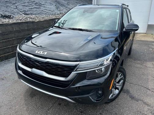 2022 Kia Seltos EX