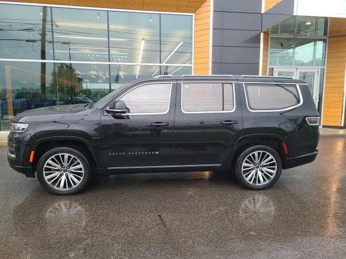 2022 Jeep Grand Wagoneer Series III