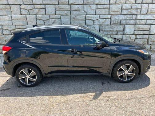 Crystal Black Pearl 2021 Honda HR-V EX-L