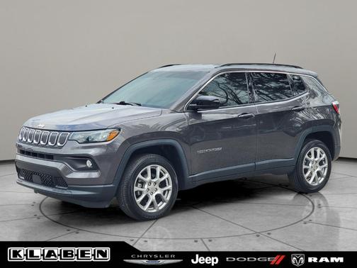 Granite Crystal Clearcoat Metallic 2022 Jeep Compass Latitude Lux