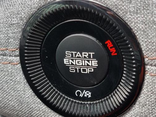 Granite Crystal Clearcoat Metallic 2022 Jeep Compass Latitude Lux