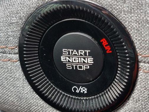 Granite Crystal Clearcoat Metallic 2022 Jeep Compass Latitude Lux