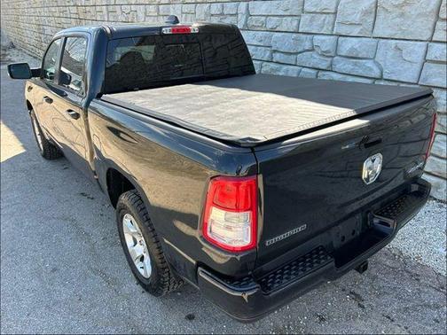 Diamond Black 2024 RAM 1500 Big Horn/Lone Star