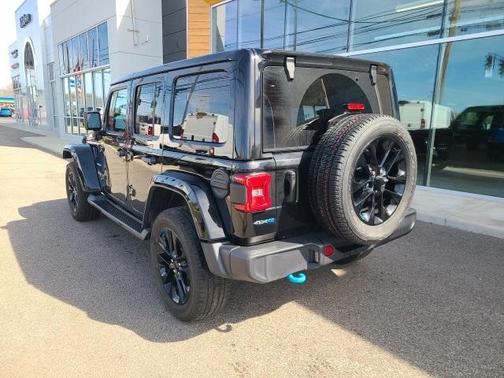 2022 Jeep Wrangler Unlimited 4xe Sahara