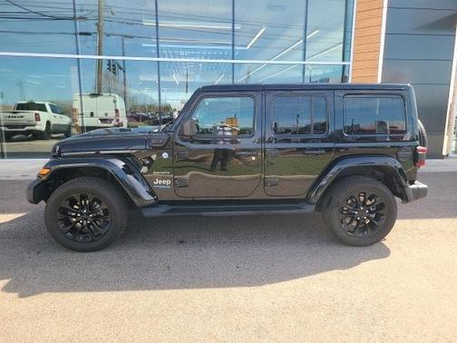 2022 Jeep Wrangler Unlimited 4xe Sahara