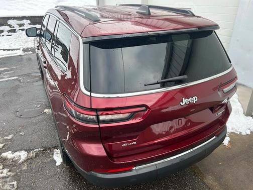 2023 Jeep Grand Cherokee L Laredo