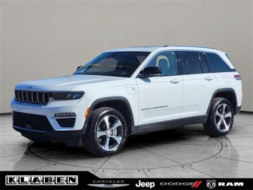 2022 Jeep Grand Cherokee 4xe Base